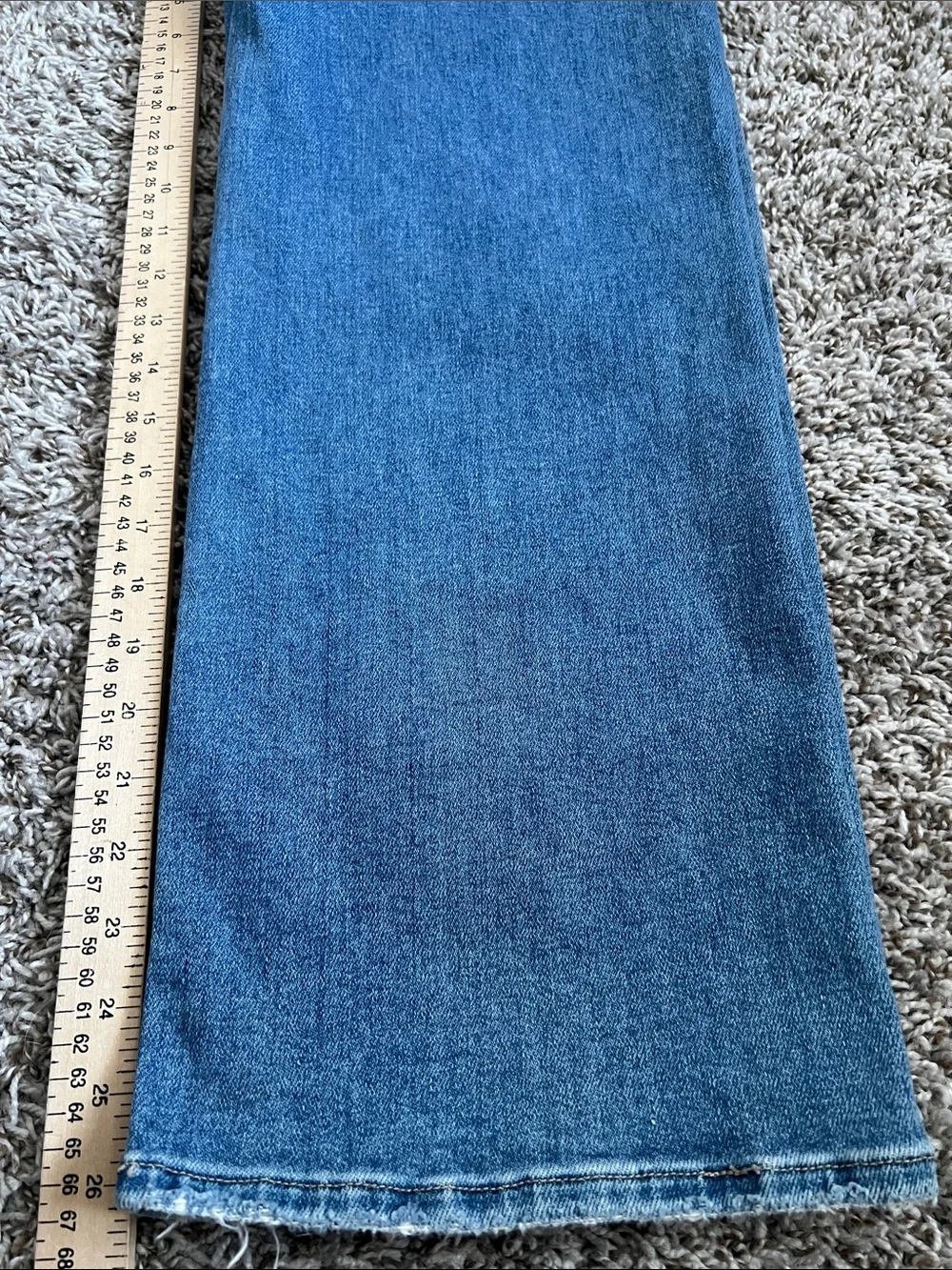 Like New! JUST DENIM The Patch Pocket Wide Leg Medium Blue Size 25